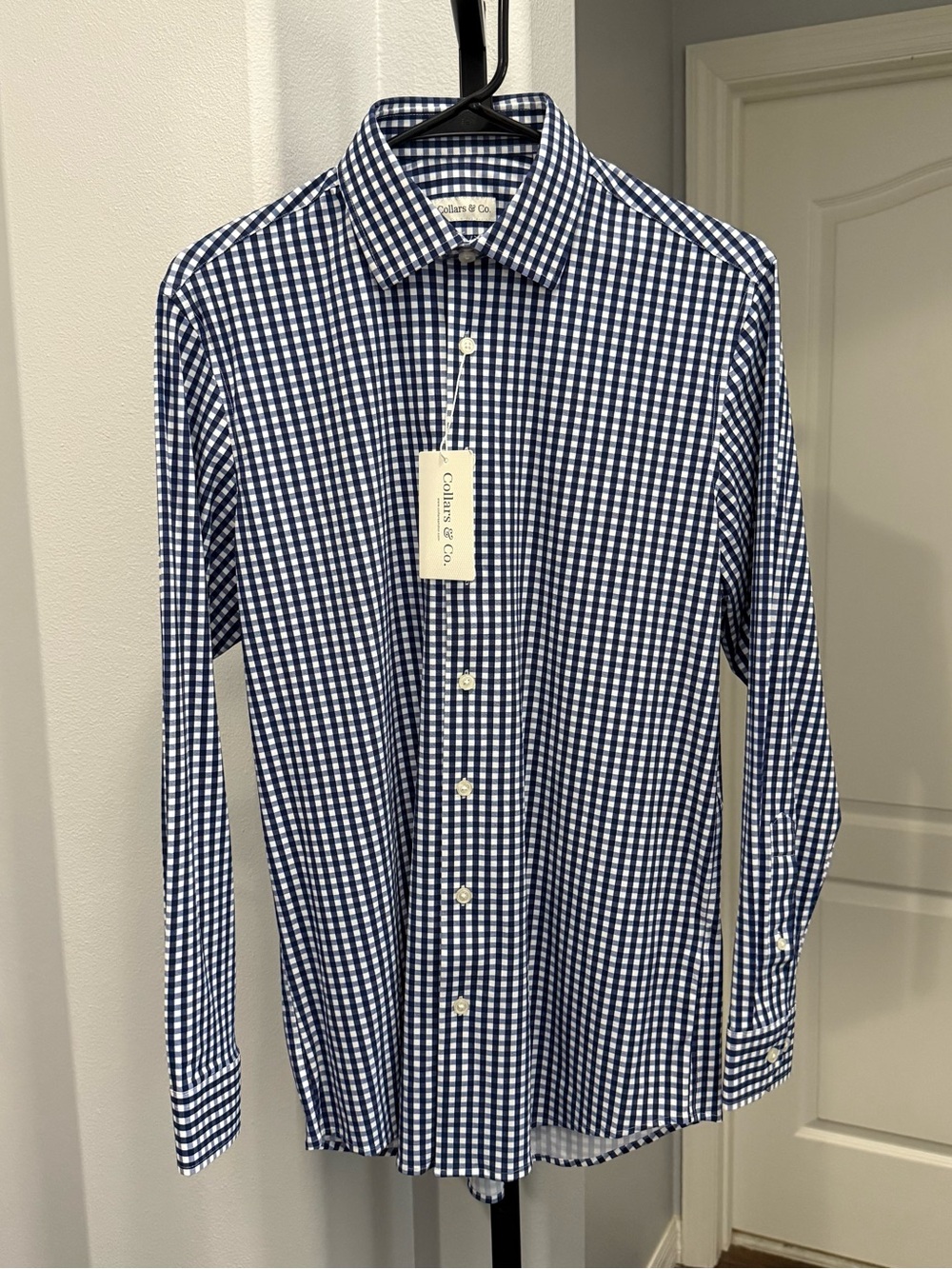 NWT Collars & Co Mens Sz Medium Apex Dress Shirt Button Down Performance Gingham